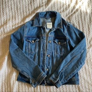 Abercrombie and Fitch denim jacket 💕 OFFERS WELCOME ✨